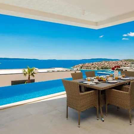 Luxury Gold Pearl With Pool * 트로기르