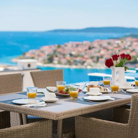 Luxury Gold Pearl With Pool 빌라 *