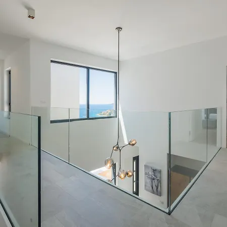 Luxury Gold Pearl With Pool Трогир