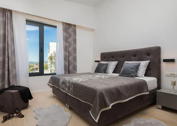 Vila Luxury Gold Pearl With Pool *