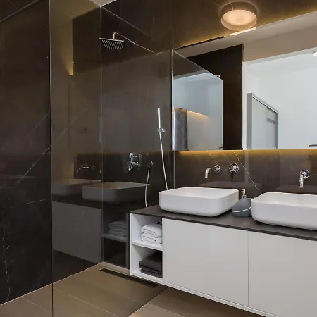 Luxury Gold Pearl With Pool Vila